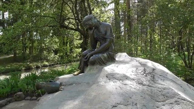 Гуляю по Екатерининскому парку в Царском селе смотреть онлайн