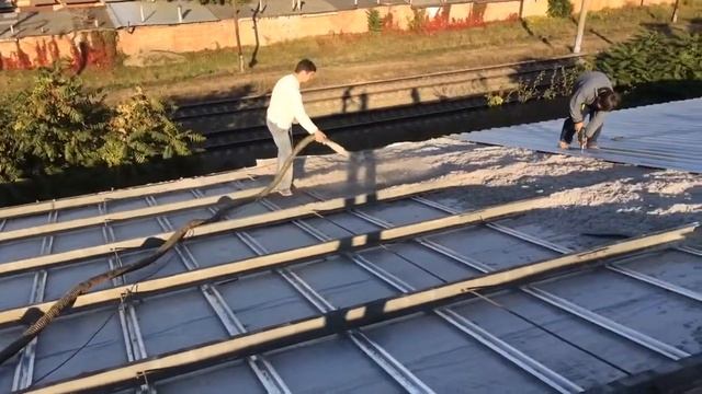 Утепление потолка эковатой, 89384089279 смотреть онлайн