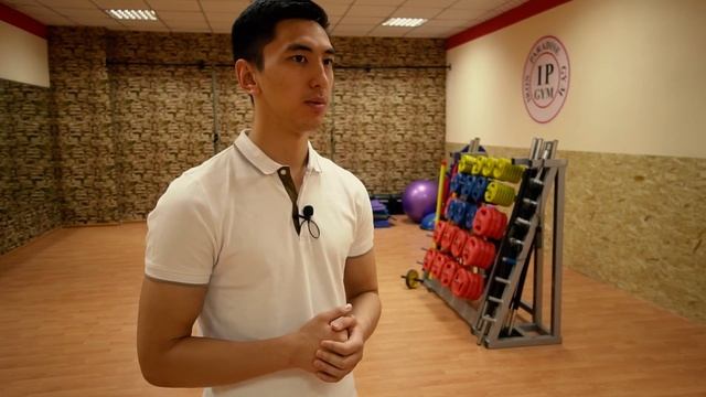 Как в 20 лет открыть сеть фитнес клубов. Подарок подписчикам. смотреть онлайн