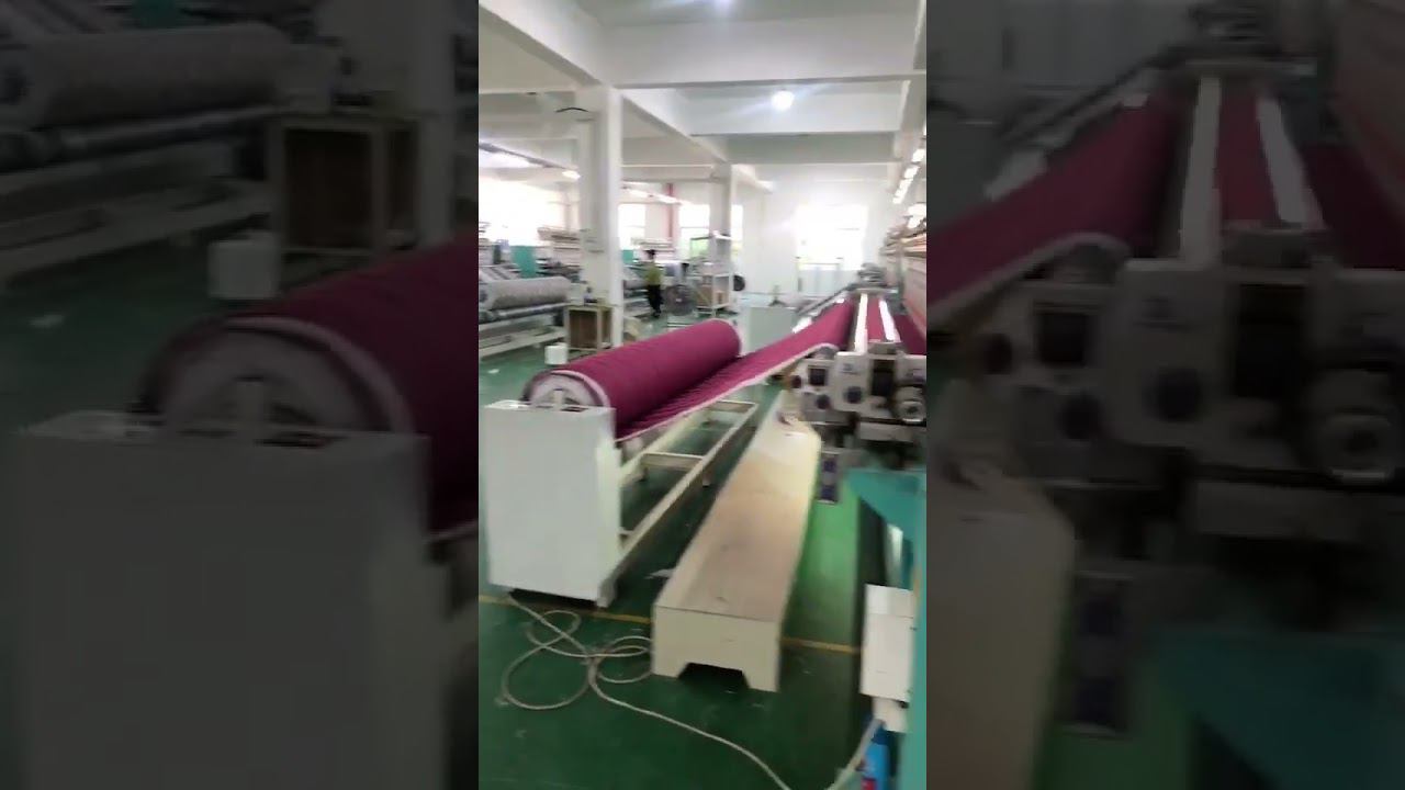 Устройства для подачи и приема ткани к стегальным машинам рулонного типа смотреть онлайн