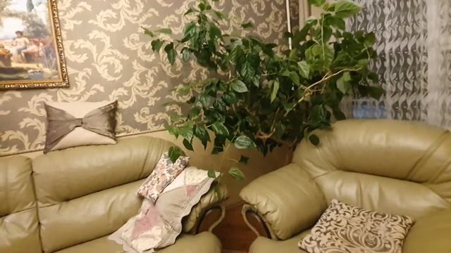 В гостях у тёти Светы \ Румтур трехкомнатной квартиры \ трехкомнатная квартира обзор \ Влог