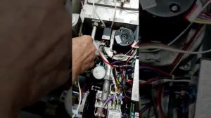 Разбираем конструктив котла Kiturami вместе с Инженерным центром Ангор