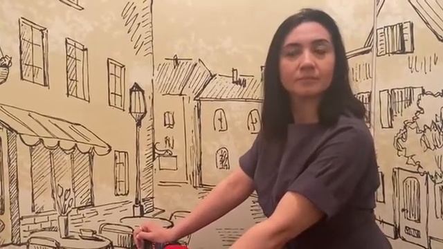Уразбаева Юлия Владимировна - роль Женщина с коляской