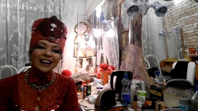 Зачарованное Закулисье! смотреть онлайн