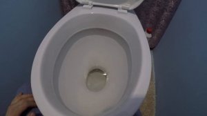 Снял камень в унитазе благодаря ОТВЁРТКЕ)!Личный опыт и совет по чистке унитаза от камня.ОНЛИХАРДКО