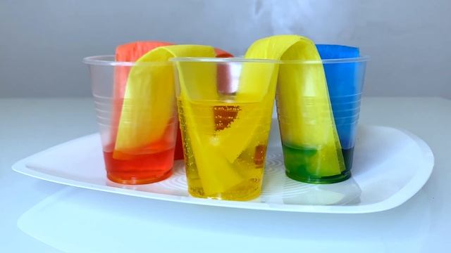 Как смешивать цвета? Изучение цветового круга. Опыт для детей Шагающая вода