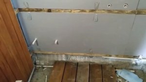 Утепление и вентиляция бани (помывочной) изнутри.