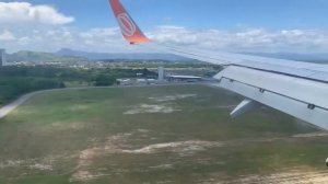 Landing in Vitoria, Brazil.  Chegando em Vitoria, Brasil.