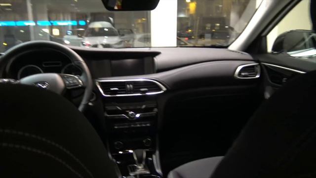 Infiniti QX30 | Review en Español / Prueba | Supercars of Mike смотреть онлайн