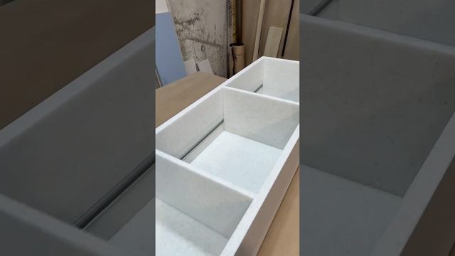 Стеллаж из искусственного камня в ванную комнату на заказ от мебельдляванн.рф смотреть онлайн