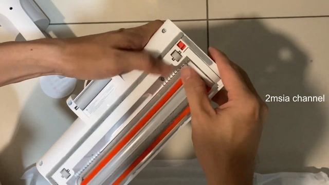 Mi Vacuum Cleaner Light MJWXCQ03DY Electric Floor Brush Xiaomi Light Powerful User Friendly