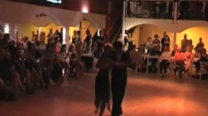 Pablo Garcia y Alejandra Mantiñan - Milonga brava