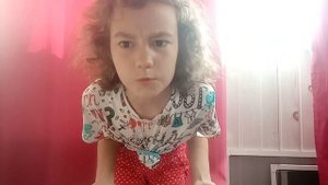 топ три лайфхака как сделать из длинной обтягивающей футболки обтягивающий  топик