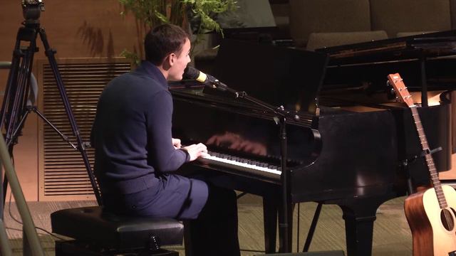 Пение - "Сколько раз тебя манила даль " смотреть онлайн