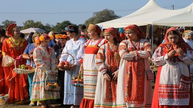 Красная горка в 2022 году: приметы праздника. Антипасха