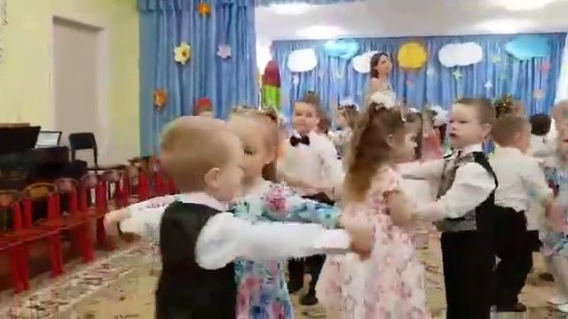 танец "Топни, ножка моя!" смотреть онлайн