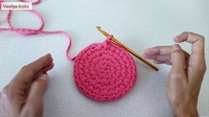 Корзинка из трикотажной пряжи. Вязанное донышко. Рукоделие