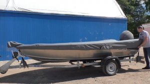 Топовый чехол для Windboat 4.5 EvoFish. легко одевать, легко снимать.