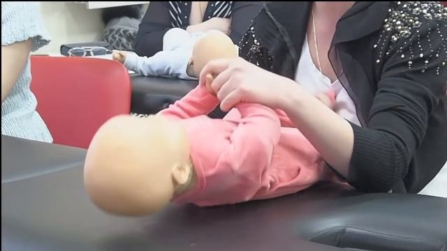 Если ребенок не держит голову к трем месяцам смотреть онлайн