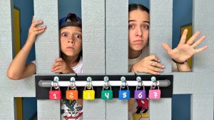 Mark play Escape room challenge for children