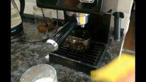 Кофемашина Делонги 31.21 Приготовление кофе со взбитым молоком