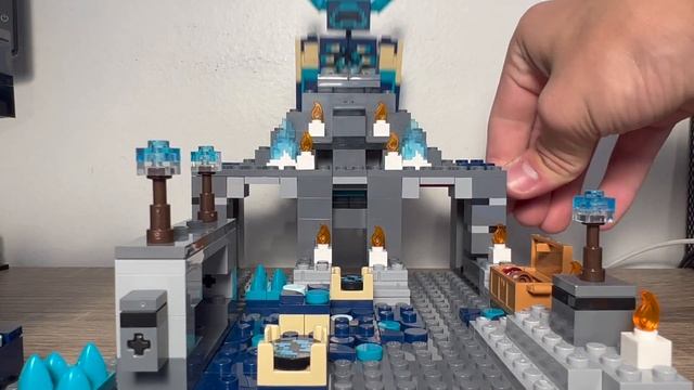 LEGO Minecraft 21246 The Deep Dark Battle Review! смотреть онлайн