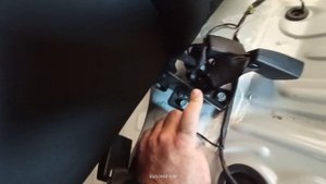 Как снять заднее сидение ( на примере Opel Karl 2020)