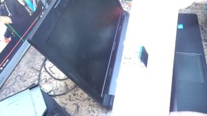 Lenovo B590 залит (нет изображения)