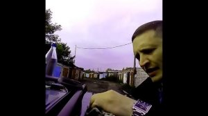 Как избавиться от монтажной пены на автомобиле.