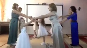 Танец мам и дочек.ст.Кавказская детский сад 25