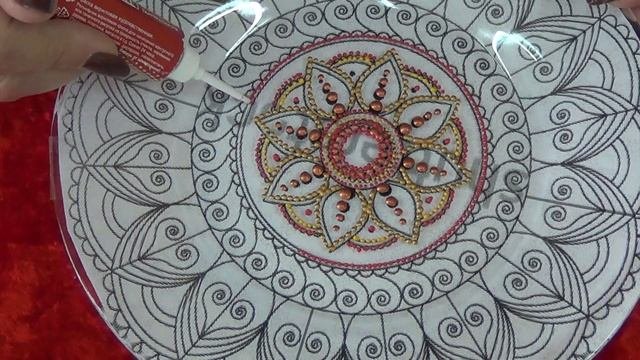 Мастер-класс «Точечная роспись по стеклу» Ларисы Перминовой