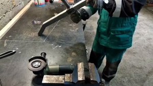 Тренажёр для пресса, скамейка своими руками Exercise machine for the press, do-it-yourself bench