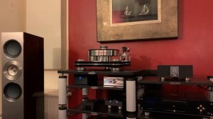 Chord Qutest DAC/Sbooster MkII + Musical Fidelity AMS 35i + KEF Reference 3 + Sinne Eeg