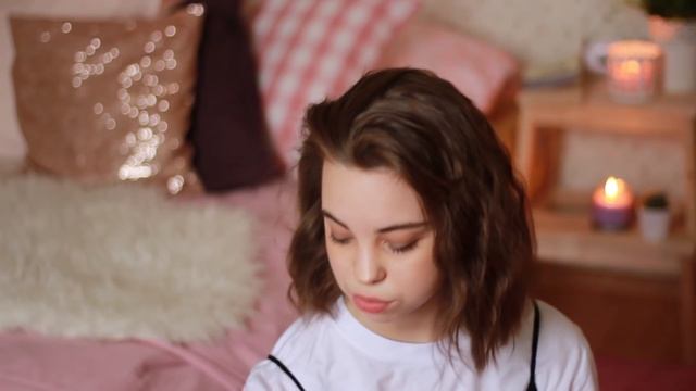 Что В Моем Рюкзаке 2017  Whats in My Bag 2017