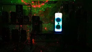 Сравнил JBL Party Box 300 и Eltronic 20 18 Fire BOX 1000 напиши что тебе больше понравилось?
