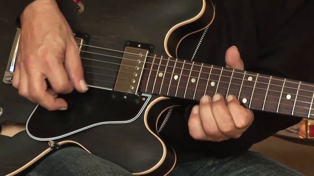 Gibson ES-335 Dot Reissue satin plus1969 Fender Vibrolux Reverb Part 1 clean смотреть онлайн