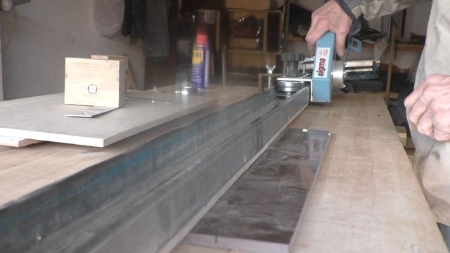 Направляющая Kera Cut и держатель в качестве ручного плиткореза смотреть онлайн