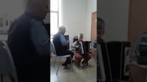 уроки игры на баяне 1 класс музыкальной школы песенки потешки