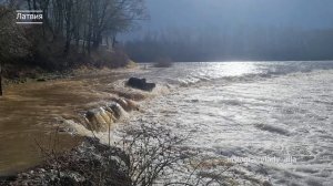 Самый широкий водопад в Европе затопило из-за таяния снега! Наводнение и паводок в Латвии 23 феврал