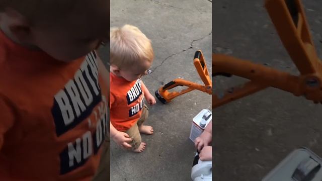 17m old obsessed with lawn tools! #foryou #fun #toddler #mower #blower #gas