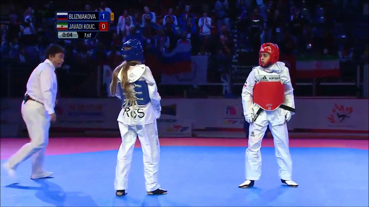 Taekwondo WTF. Чемпионат мира среди юниоров. Полуфинал. Ж-63 Blizhiakova-Kouchaksaraei