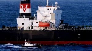 Россия и Китай закрутили карусель супертанкеров. Россия снижает добычу нефти.