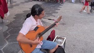 Уличная музыка Испанская песня народная