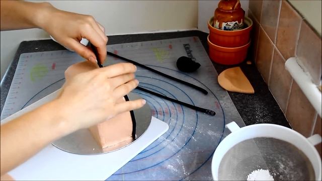 How to make a Handbag Cake Really Easy Tutorial Video