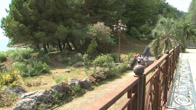 Приглашение на отдых. Государственные дачи в Абхазии. смотреть онлайн