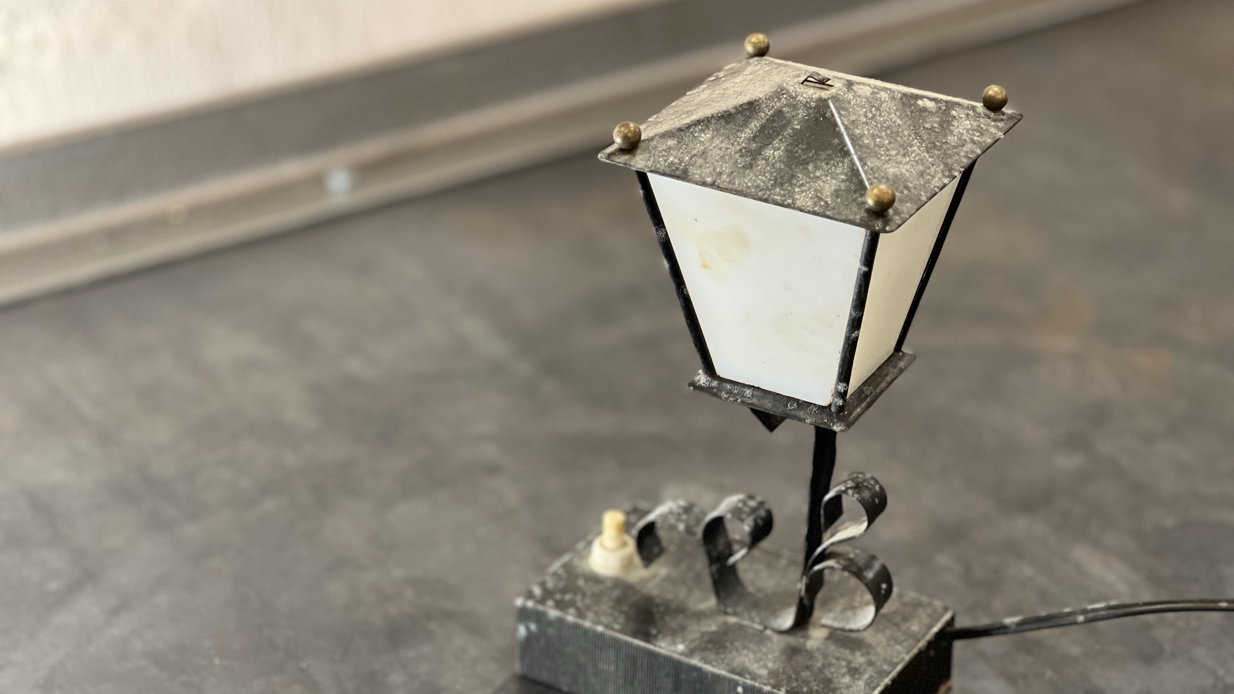 НАСТОЛЬНАЯ ЛАМПА ИЗ СССР смотреть онлайн