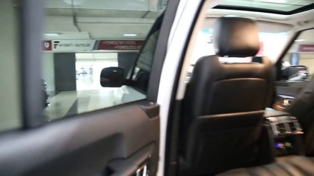 Land Rover Range Rover III смотреть онлайн