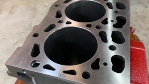 Блок цилиндров Cummins 3.8