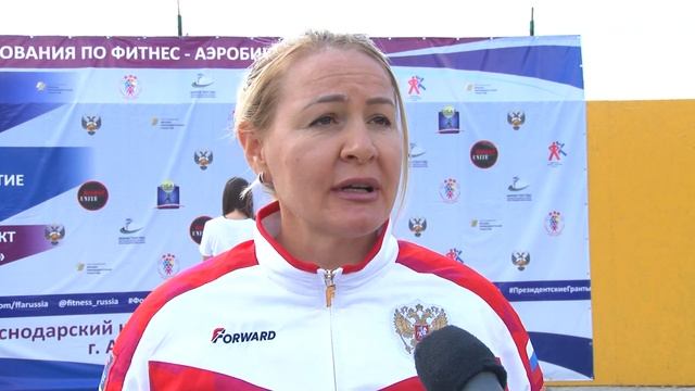 В Анапе провели Всероссийскую патриотическую акцию «Широка страна моя родная» смотреть онлайн