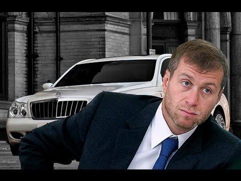 Абрамович впервые продемонстрировал   коллекцию элитных суперкаров